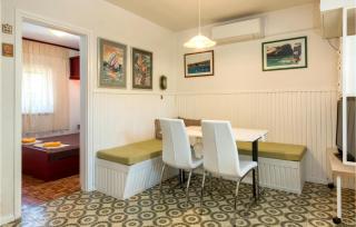 Two-Bedroom Holiday Home In Premantura - Premantura - 9