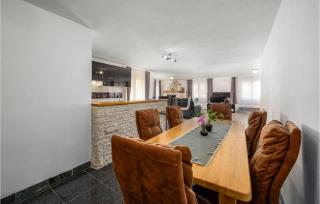 Beautiful Home In Savicenta With Sauna - Cukrići - 5