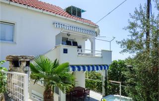 3 Bedroom Beautiful Home In Mimice - 8