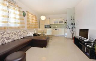 Holiday Home Kastel Stafilic 47 With Outdoor Swimmingpool - 9