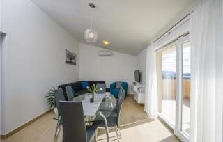 Two-Bedroom Apartment In Kastel Gomilica - Kaštela - 4
