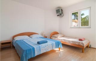 Nice Apartment In Stanici With Wifi - Stanići - 6