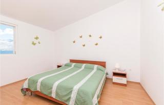 Two-Bedroom Apartment In Razanac - 3