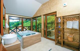 Amazing Home In Vinica With Sauna - Vinica - 8