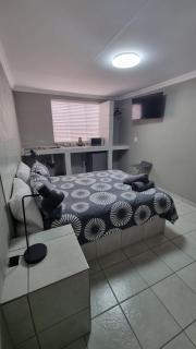 Castle Lodge - Boksburg - 5