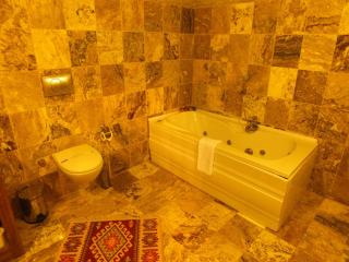 Dilek Tepesi Cave Hotel - 5