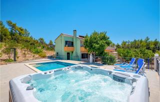 3 Bedroom Nice Home In Cara - Zavalatica - 9