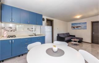One-Bedroom Apartment In Suhi Potok-Jesenice - Jesenice - 3