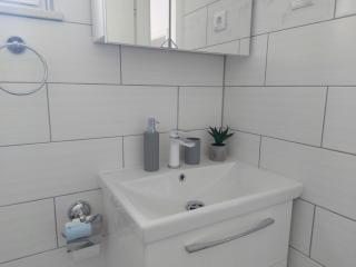Apartments Karlo - Bol - 4