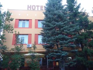 Family Hotel Familya - Ruse - 0