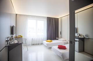 Sunday Hotel - Odessa - 9