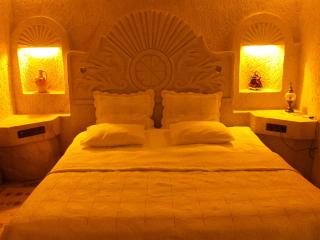 Dilek Tepesi Cave Hotel - 3