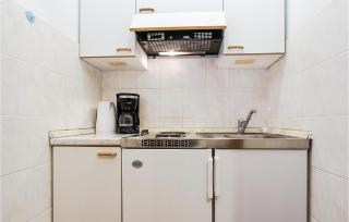 Two-Bedroom Apartment In Lokva Rogoznica - Lokva Rogoznica - 3