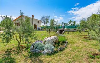 Beautiful Home In Zminj With Kitchen - Žminj - 5