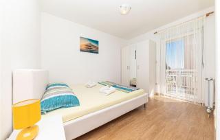 Lovely Apartment In Kastel Luksic - 7