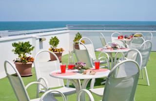 Hotel Ciondolo D'Oro - Rimini - 4
