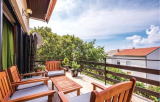 Nice Home In Dramalj With Wifi - 8