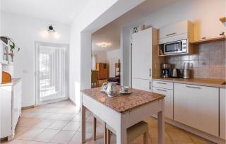 Amazing Home In Medulin With Wifi - Medulin - 9