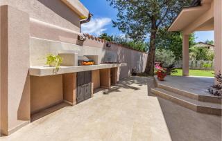Amazing Home In Medulin With Wifi - Medulin - 6