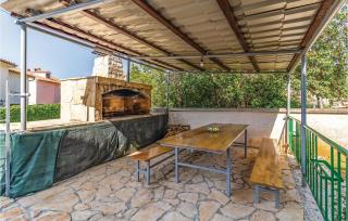 One-Bedroom Apartment In Medulin - 7