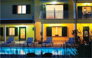 2 Bedroom Awesome Apartment In Labin - 6