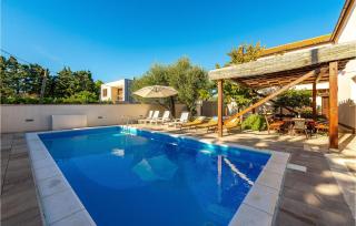 Four-Bedroom Holiday Home In Vrsi - Vrsi - 5