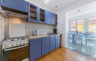 2 Bedroom Stunning Apartment In Pula - 3