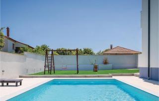 Lovely Home In Loborika With Wifi - Loborika - 4