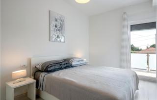Lovely Home In Loborika With Wifi - Loborika - 3