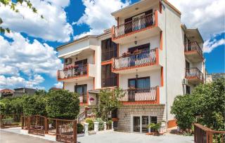 Two-Bedroom Apartment In Kastel Kambelovac - Kaštela - 6