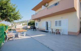 Lovely Apartment In Makarska With Wifi - Makarska - 9