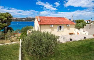 Beautiful Apartment In Stara Novalja - Kaštel - 9