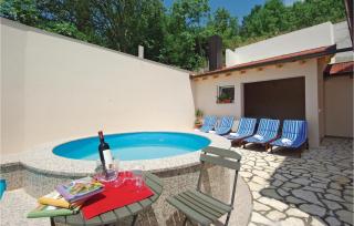 Nice Home In Dusina With Wifi - Dusina - 4