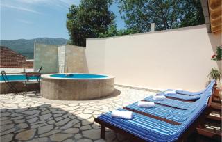 Nice Home In Dusina With Wifi - Dusina - 1