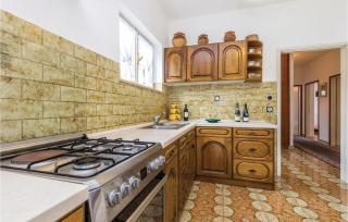 Amazing Apartment In Lovran With Wifi - Lovran - 1