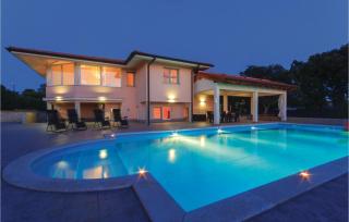 Gorgeous Home In Pula With Wifi - Pula - 3