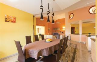 Gorgeous Home In Pula With Wifi - Pula - 2