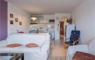 Cozy Apartment In Liznjan With Wifi - 5