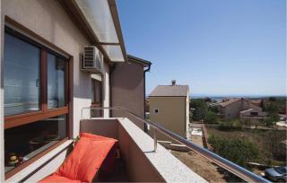 2 Bedroom Nice Apartment In Liznjan - Ližnjan - 2
