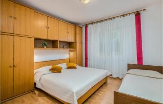 2 Bedroom Cozy Apartment In Cres - Cres - 5