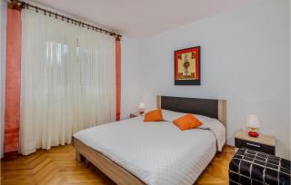 2 Bedroom Cozy Apartment In Cres - Cres - 4