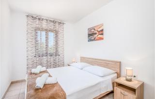 Cozy Apartment In Jurandvor With Wifi - Jurandvor - 5