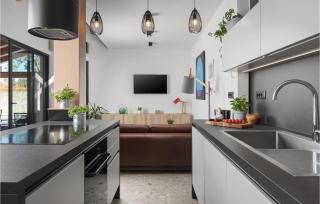 Stunning Home In Medulin With Wifi - 4