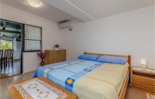 Amazing Apartment In Zupanje With Wifi - Županje - 8