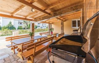 Three-Bedroom Apartment In Medulin - 5