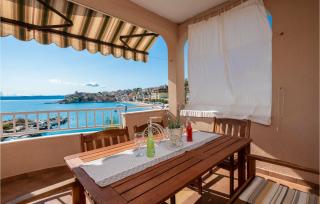 3 Bedroom Amazing Apartment In Igrane - Igrane - 0