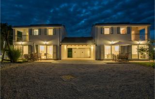 Pet Friendly Home In Kornic With Wifi - 2