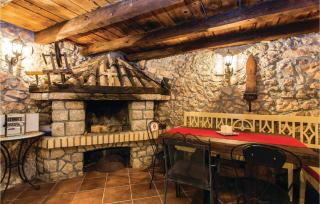 Nice Home In Gostinjac With Wifi - 3