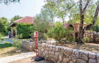 Nice Home In Gostinjac With Wifi - 1