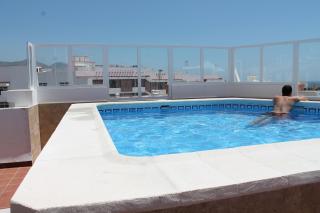 Apartamentos Turísticos Plaza del Olvido - Nerja - 3